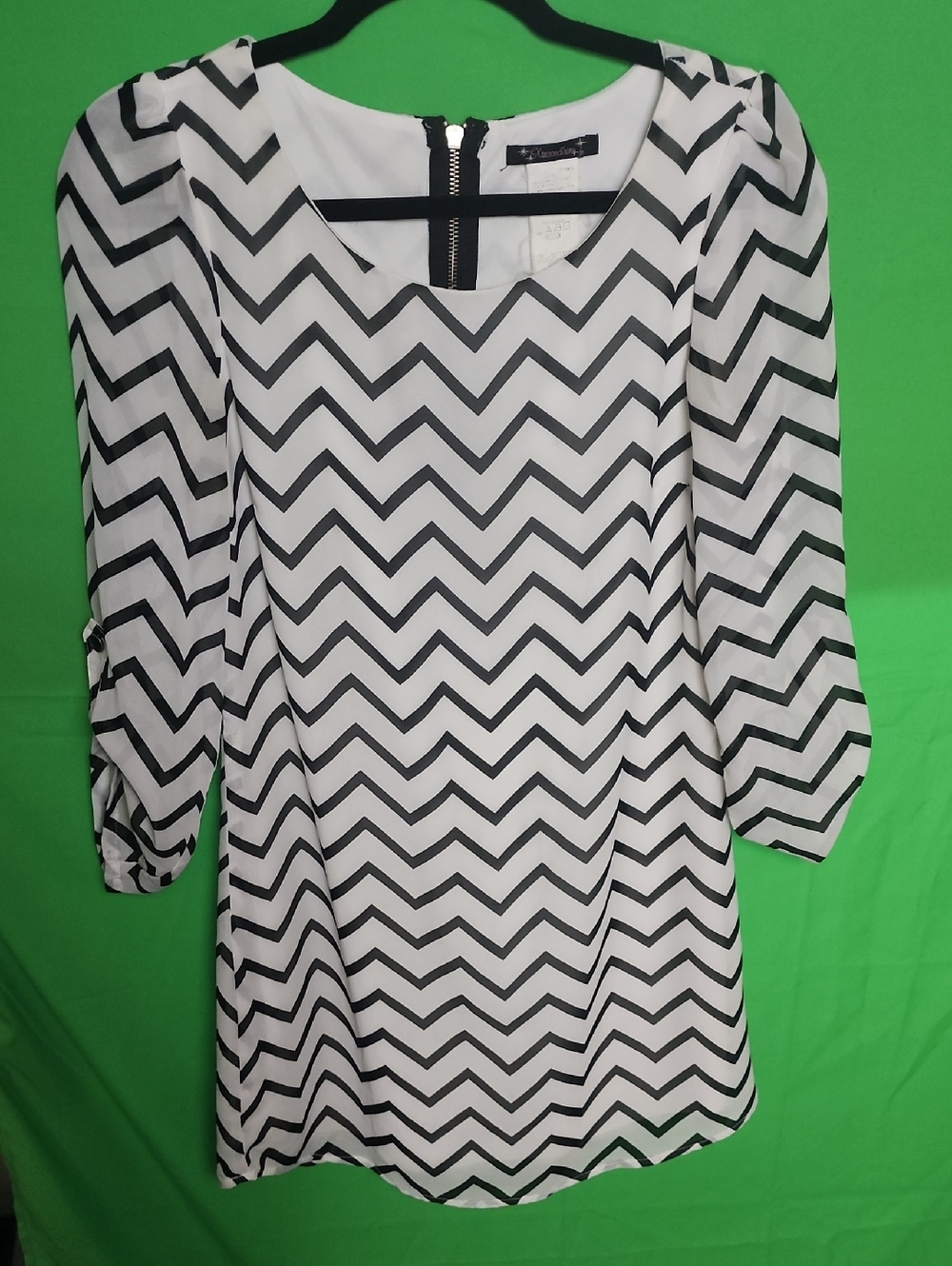 Xtraordinary Black & White Chevron Tunic Dress Roll-Tab 3/4 Sleeve Size M